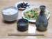 鶏肉玉葱スナップ豌豆ポテト炒め／アラメ人参椎茸煮物／日本酒